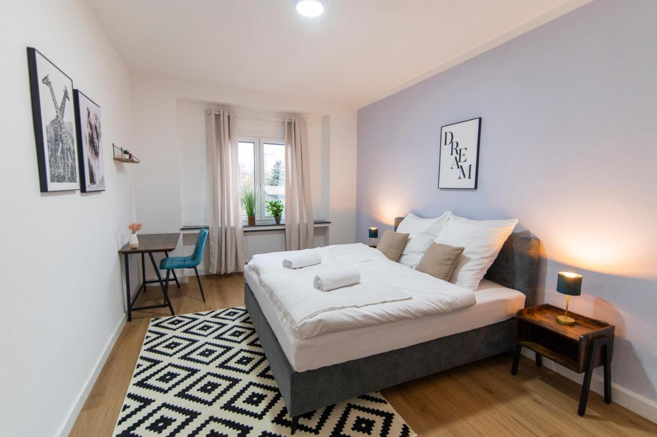 Peter Apartments - Wohnung 90Qm, 3 Schlafzimmer, Kueche, Wohnzimmer, Balkon, Netflix Fulda Exteriér fotografie