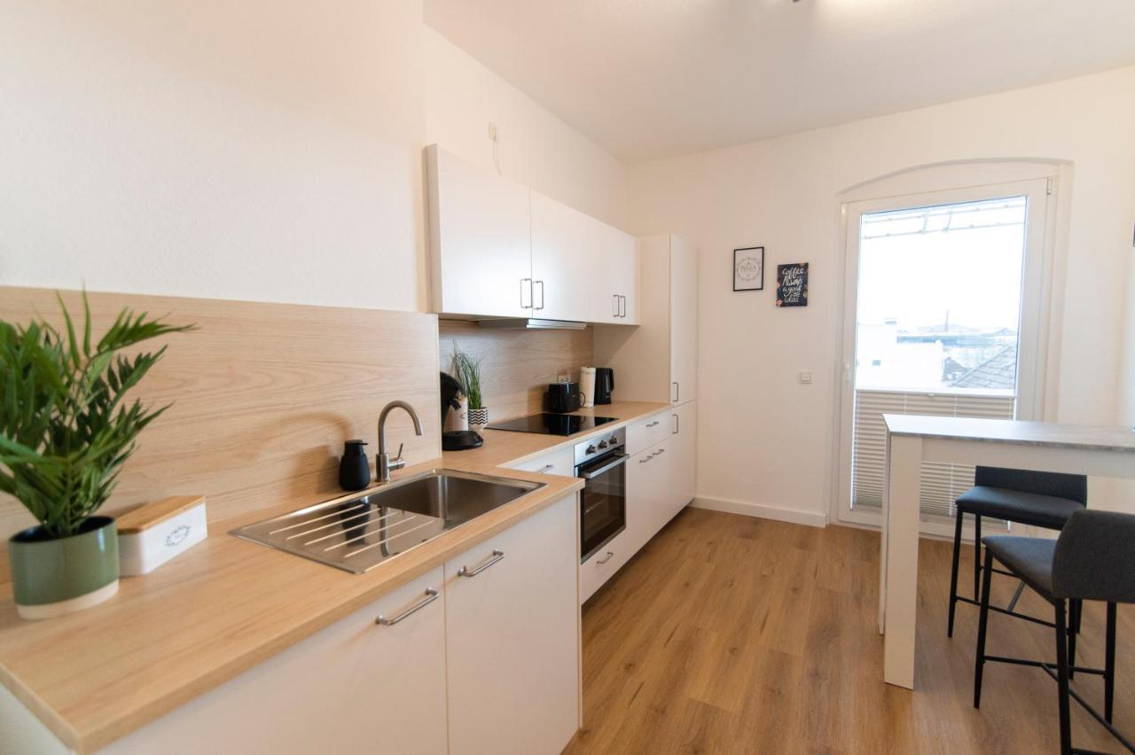 Peter Apartments - Wohnung 90Qm, 3 Schlafzimmer, Kueche, Wohnzimmer, Balkon, Netflix Fulda Exteriér fotografie