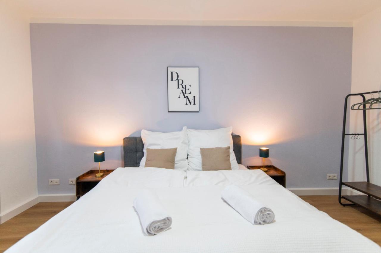 Peter Apartments - Wohnung 90Qm, 3 Schlafzimmer, Kueche, Wohnzimmer, Balkon, Netflix Fulda Exteriér fotografie