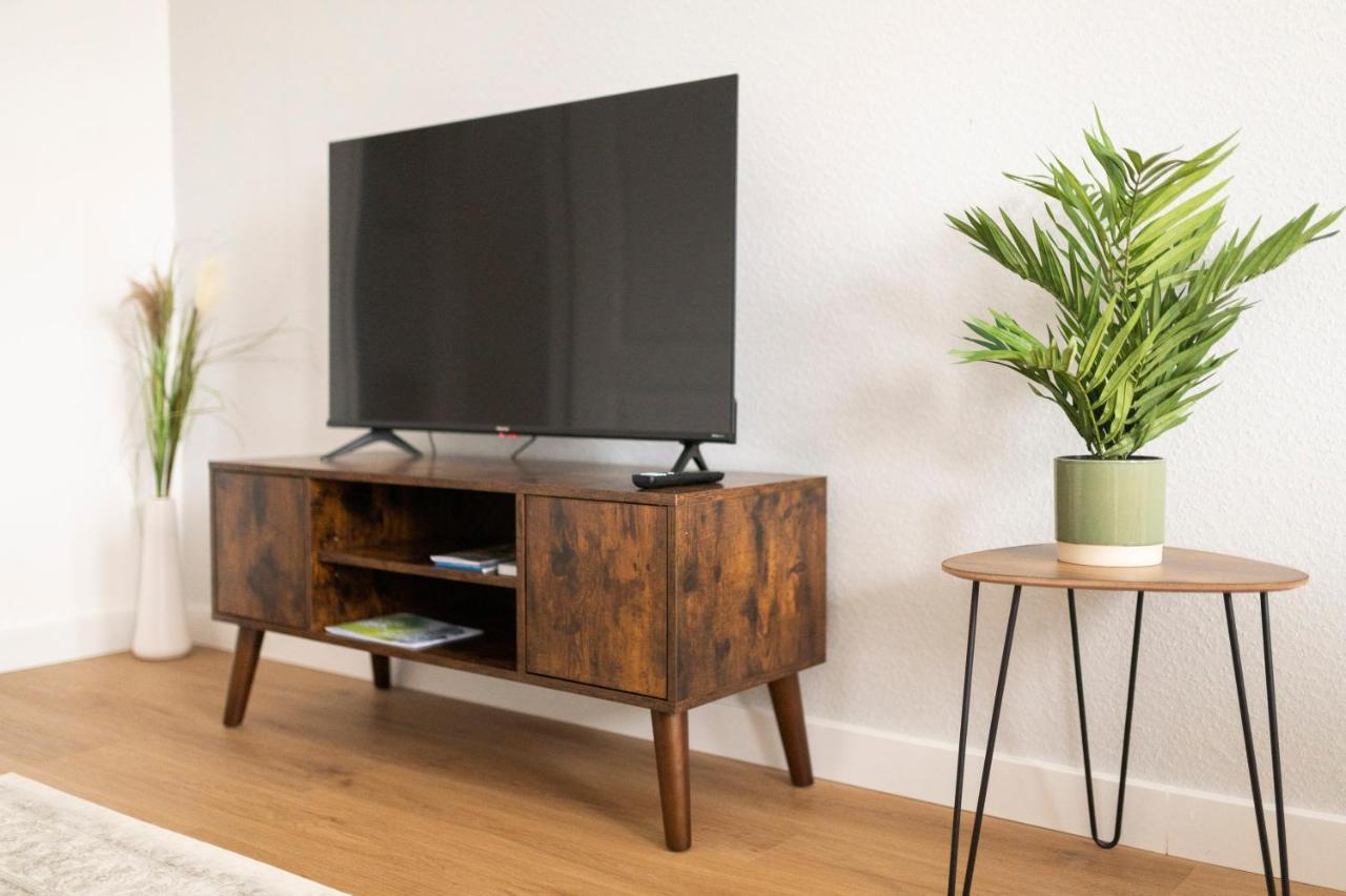 Peter Apartments - Wohnung 90Qm, 3 Schlafzimmer, Kueche, Wohnzimmer, Balkon, Netflix Fulda Exteriér fotografie